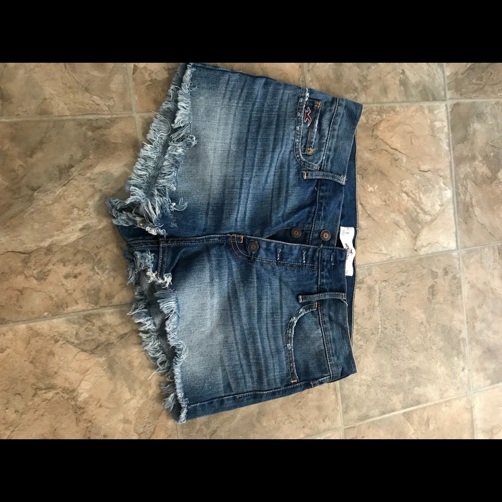 BRAND NEW Hollister shorts